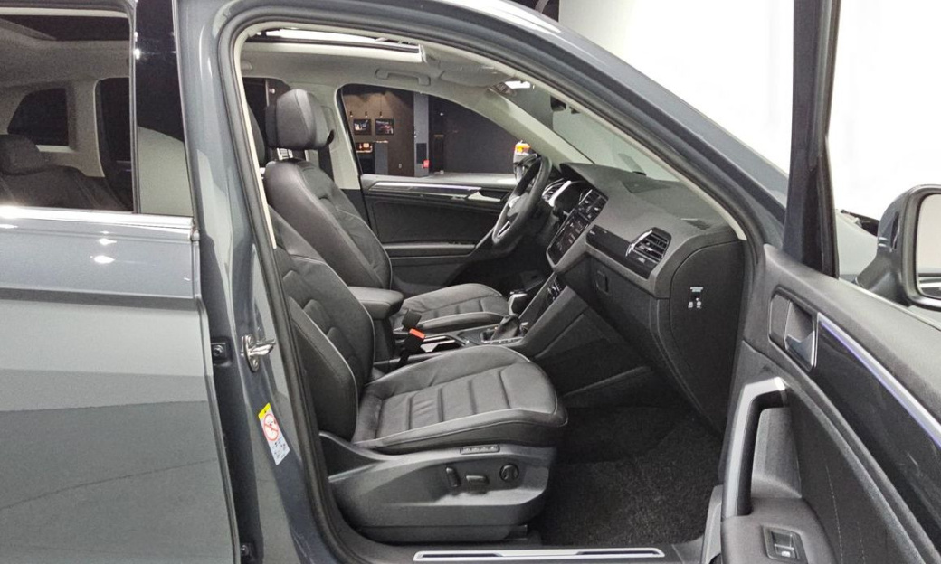 Volkswagen Tiguan 2.0 TDI Prestige, 2024