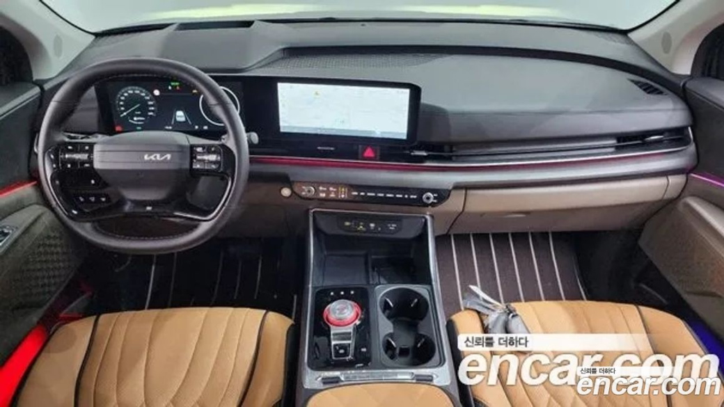 Kia Carnival 9-Seater Noblesse, 2025