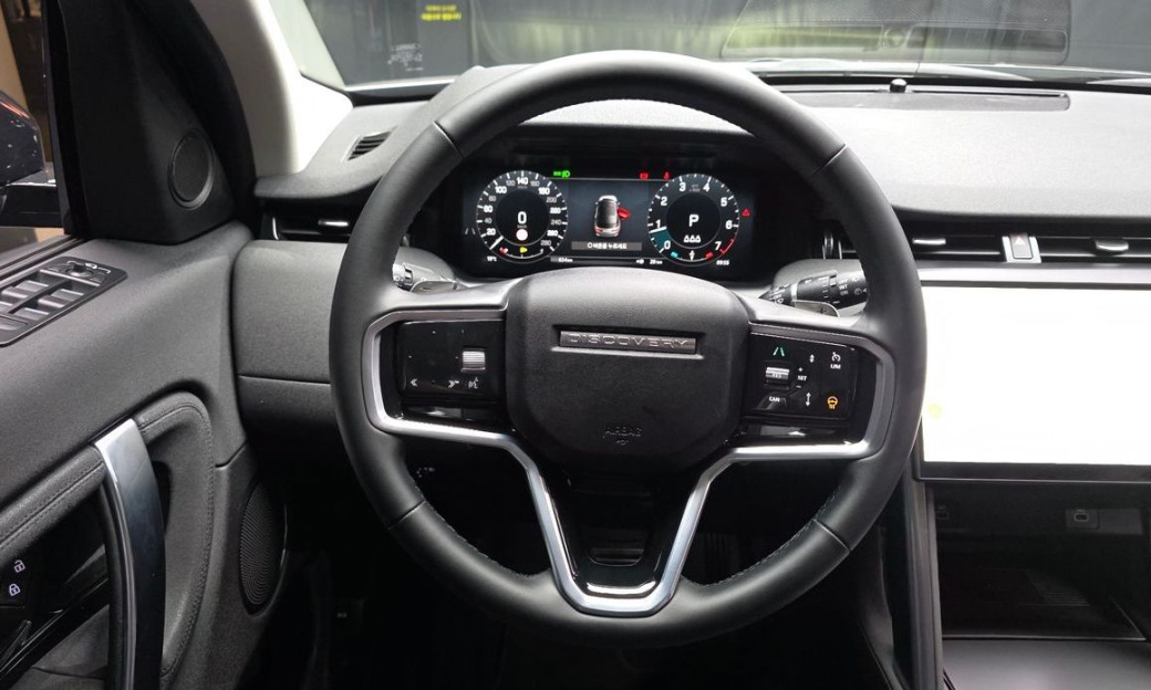 Land Rover Discovery Sport P250 S, 2025