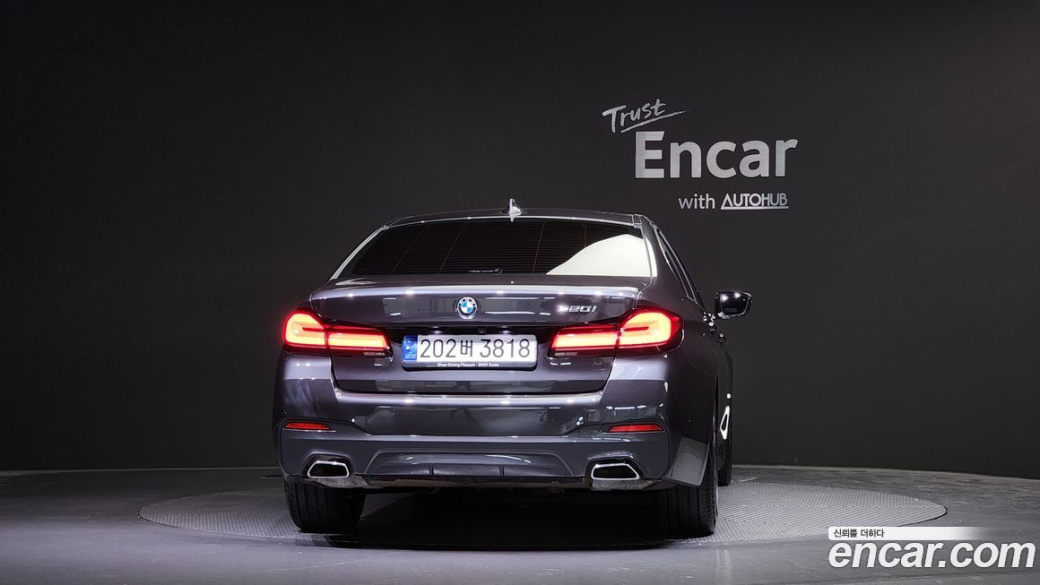 BMW 5-Series 520i M Sport, 2023