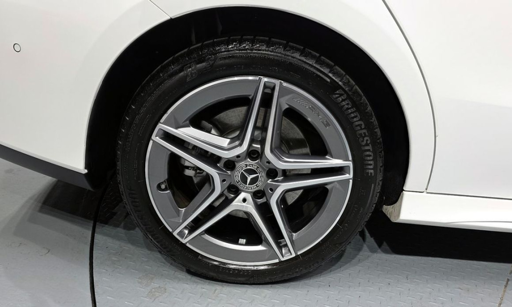 Mercedes-Benz CLA-Class CLA250 4MATIC, 2025