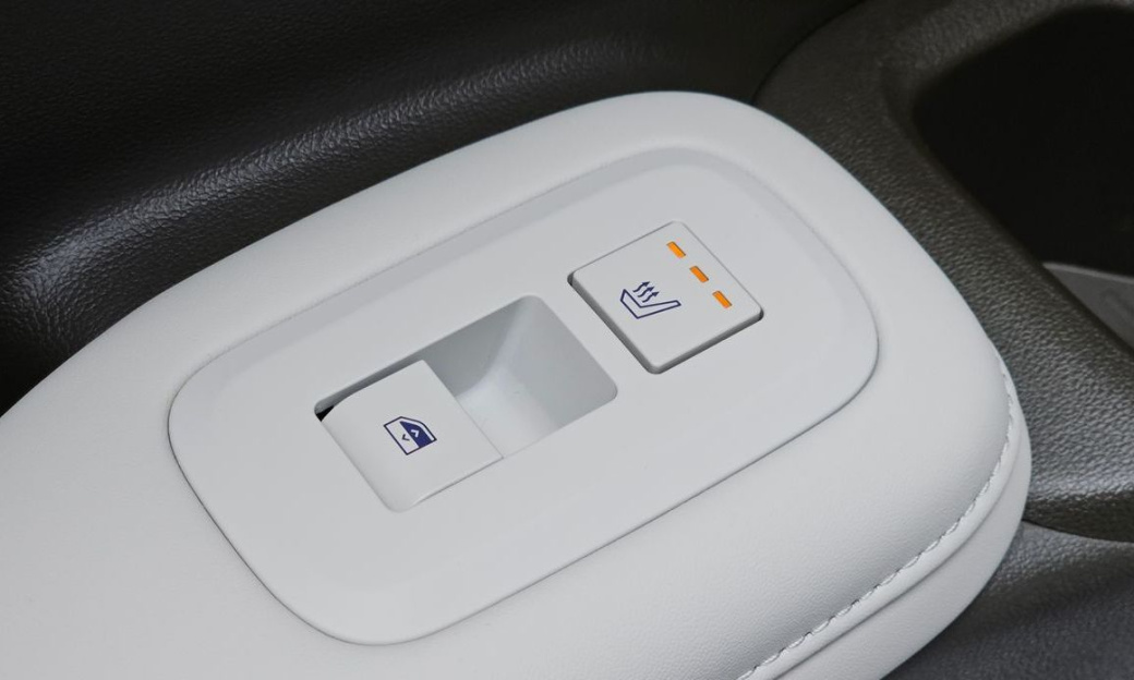 Hyundai Santafe Gasoline 2.5T 4WD, 2025