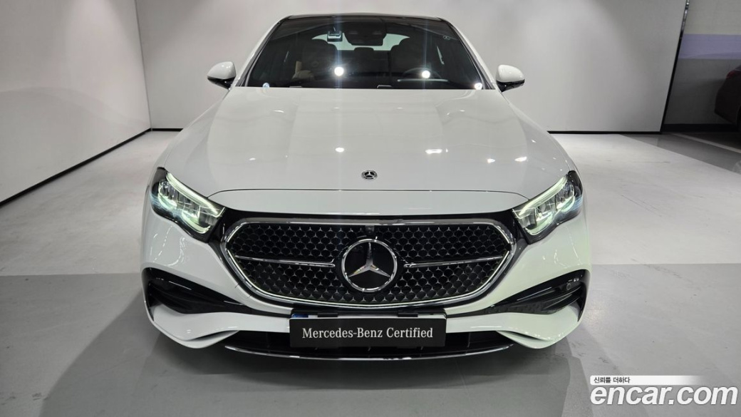 Mercedes-Benz E-Class E200 AMG Line, 2026