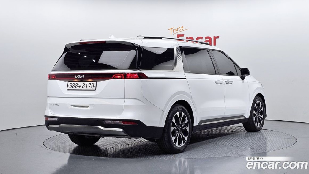 Kia Carnival 7-Seater Noblesse, 2023