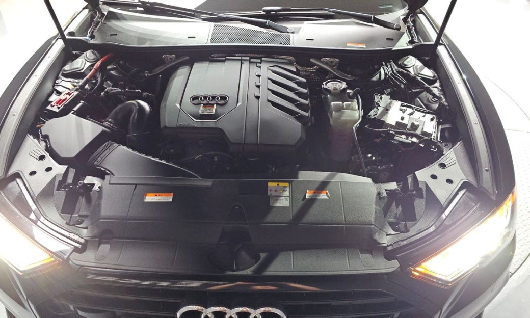 Audi A6 45 TFSI Premium, 2023