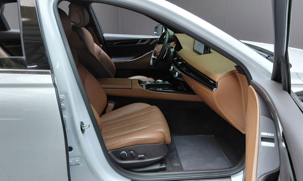 Genesis G80 Gasoline 2.5 Turbo AWD, 2023