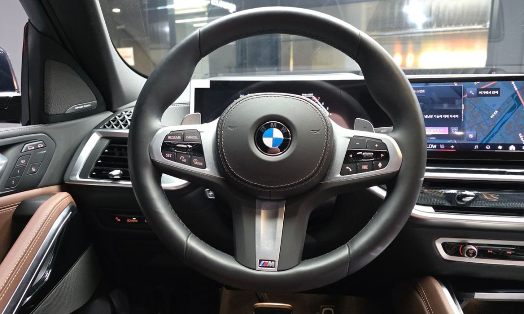 BMW X6 xDrive40i M Sport, 2025
