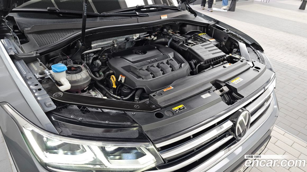 Volkswagen Tiguan 2.0 TSI Prestige, 2023