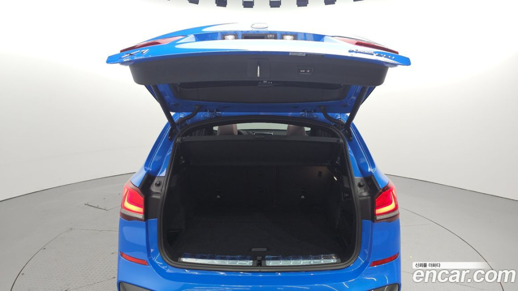 BMW X1 xDrive 20i M Sport, 2022