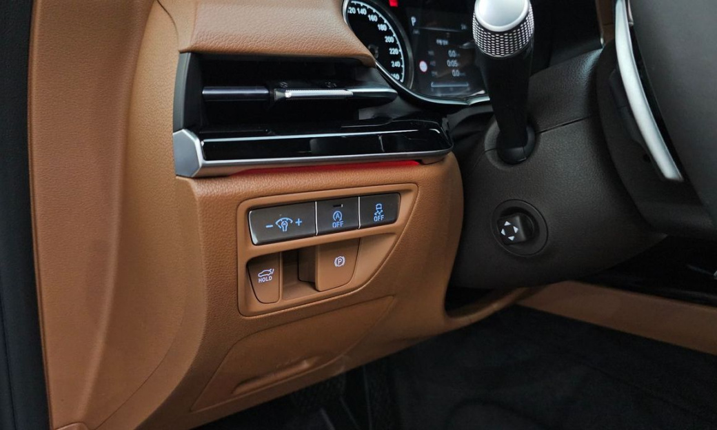Genesis G80 Gasoline 2.5 Turbo 2WD, 2024