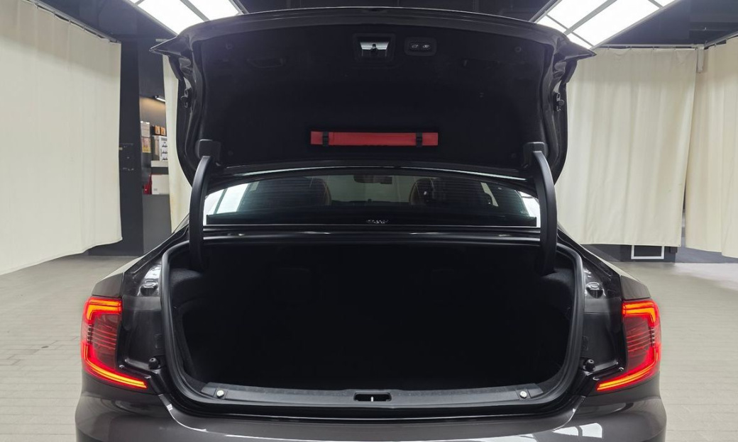 Volvo S90 B6 AWD Ultimate Bright, 2023