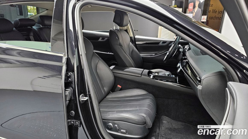 Genesis G80 Gasoline 2.5 Turbo AWD, 2023