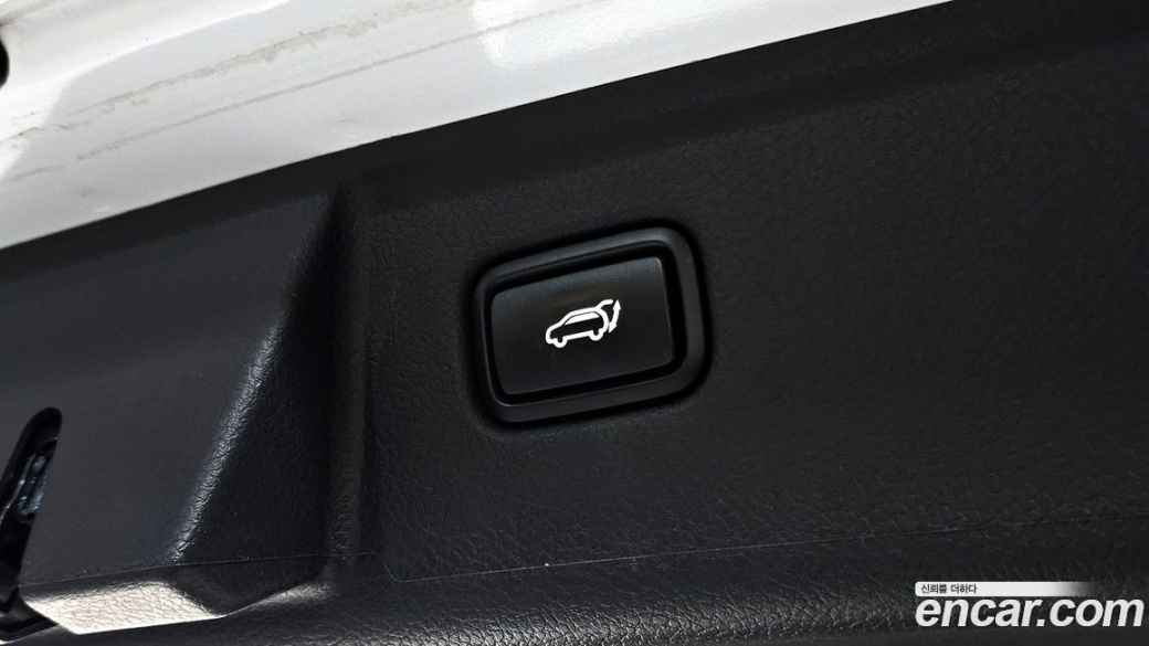 Kia Mohave Diesel 3.0 4WD 6-Seater, 2022