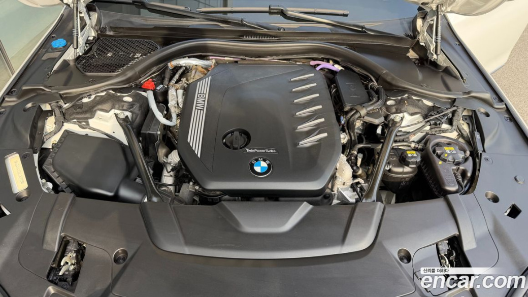 BMW 7-Series 730Ld xDrive Design Pure Excellence, 2022