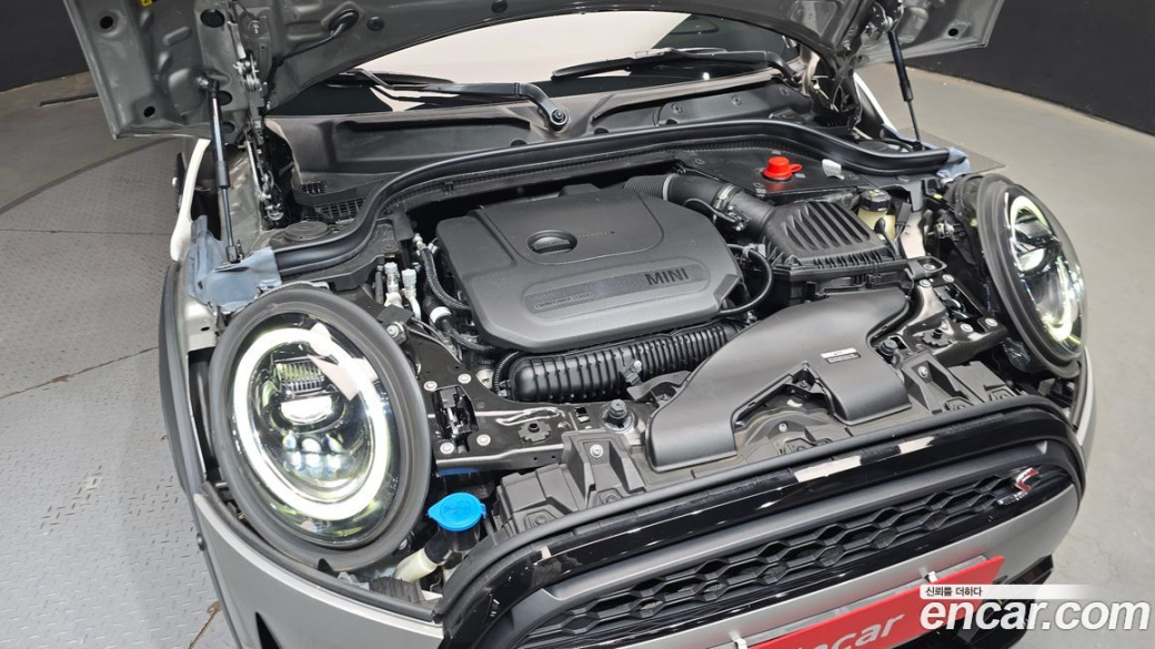 Mini Cooper Convertible Classic, 2024