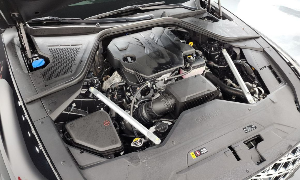 Genesis G80 Gasoline 2.5 Turbo AWD, 2025