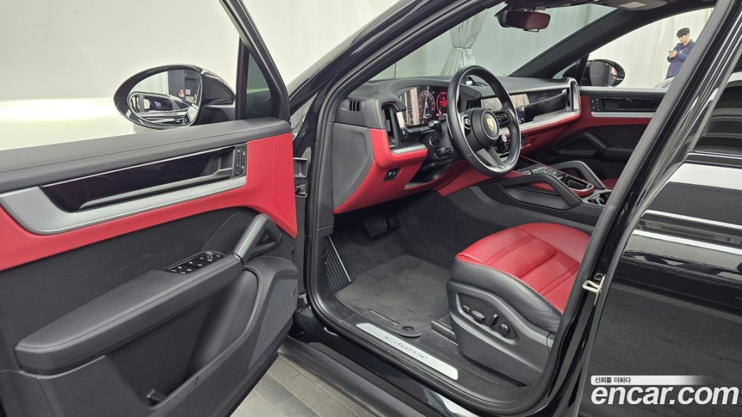 Porsche Cayenne 3.0 Coupe, 2024