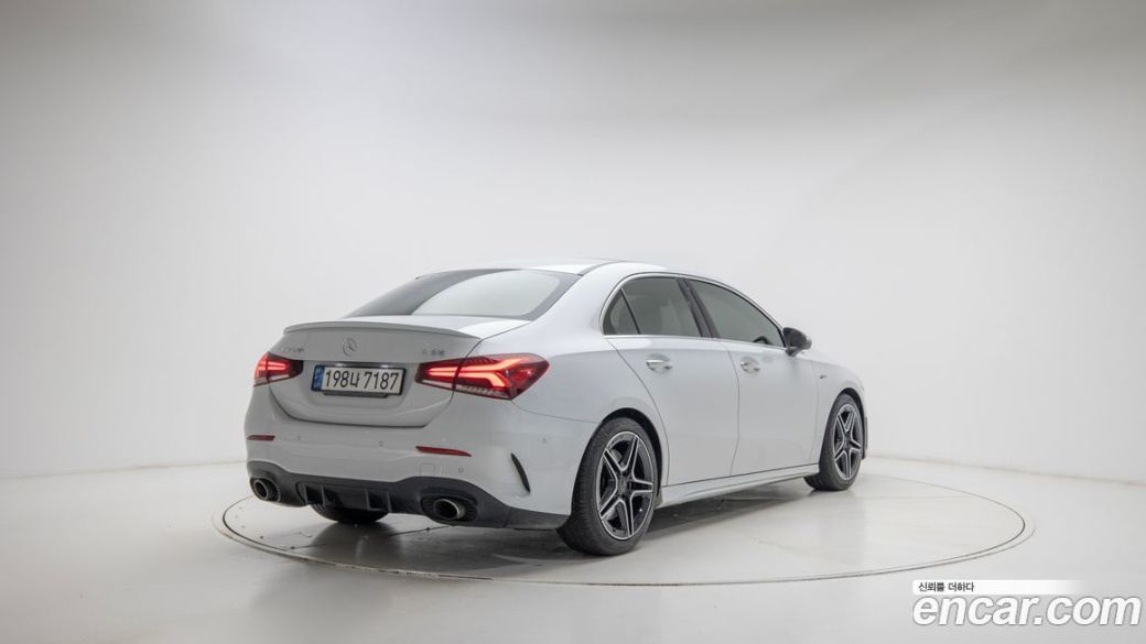 Mercedes-Benz A-Class AMG A35 4MATIC Sedan, 2021