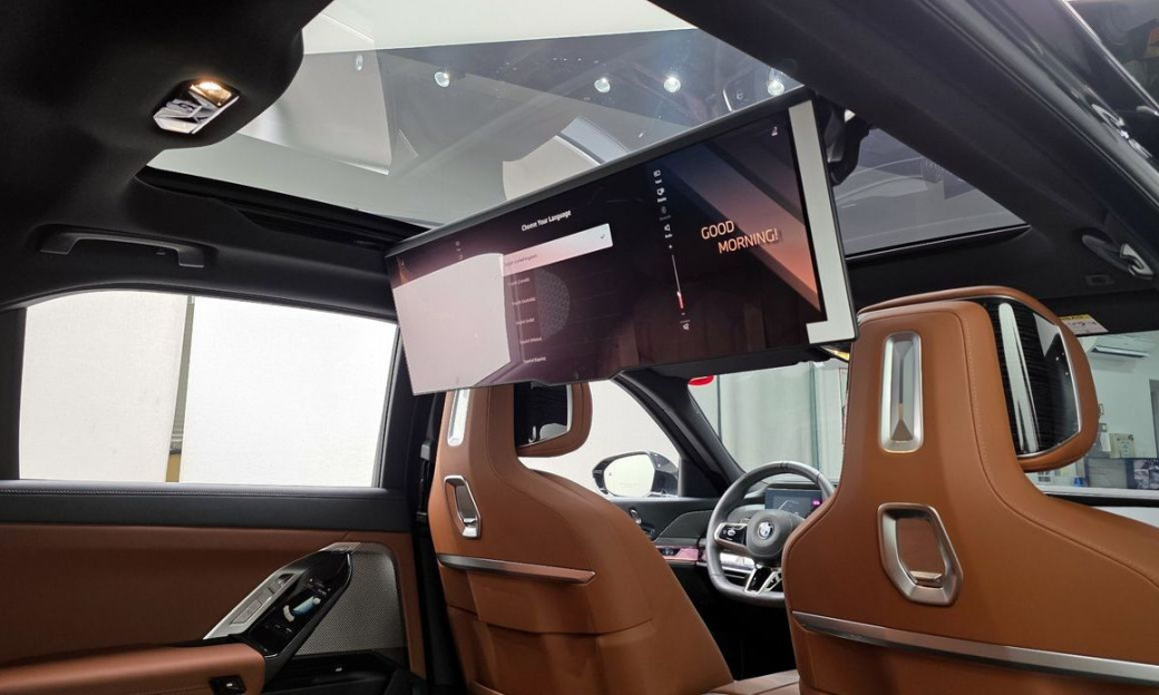 BMW 7-Series 740i xDrive M Sport, 2025
