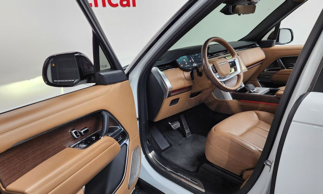 Land Rover Range Rover P530 Autobiography Long Wheel Base, 2024