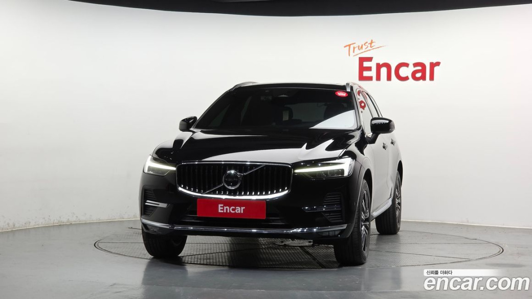 Volvo XC60 B5 Inscription, 2022