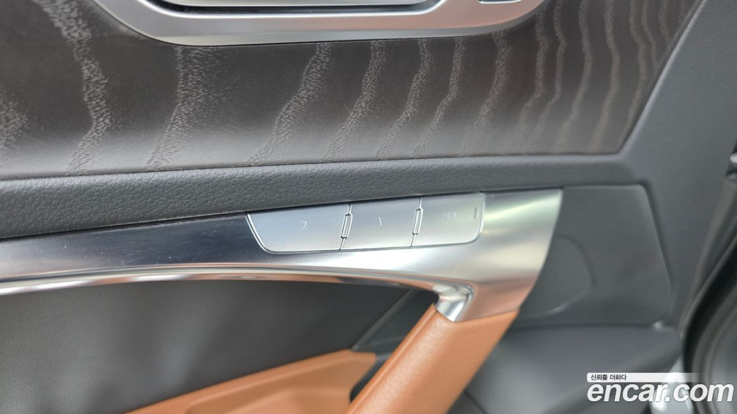 Audi A6 45 TFSI Quattro Premium, 2023
