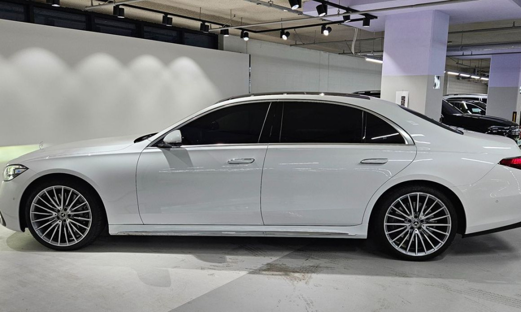 Mercedes-Benz S-Class S500L 4MATIC, 2025