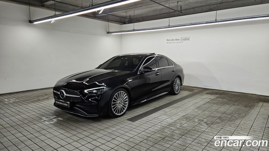 Mercedes-Benz C-Class C300 4MATIC AMG Line, 2023