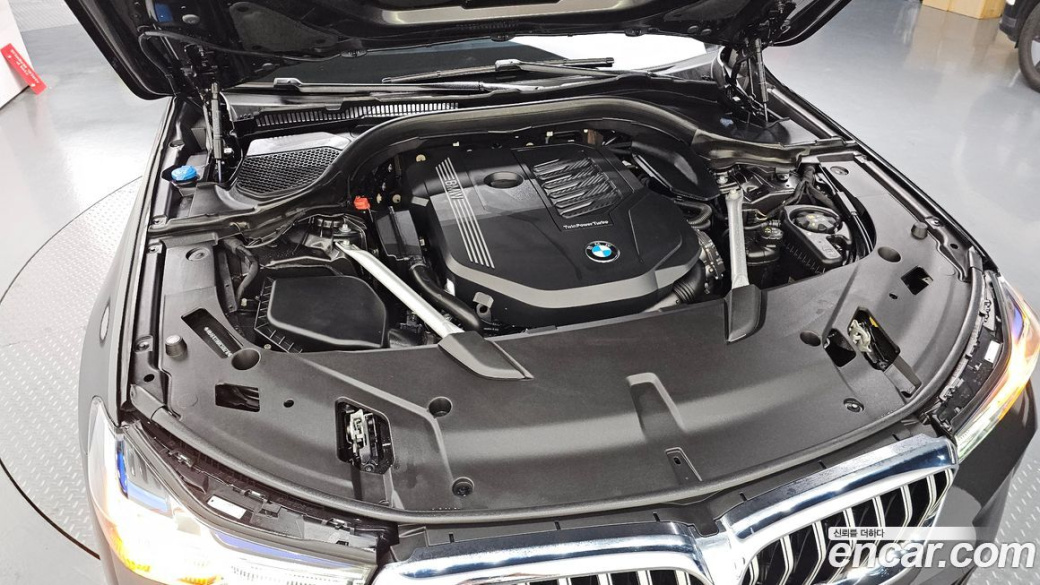 BMW Gran Turismo 630i xDrive M Sport, 2024