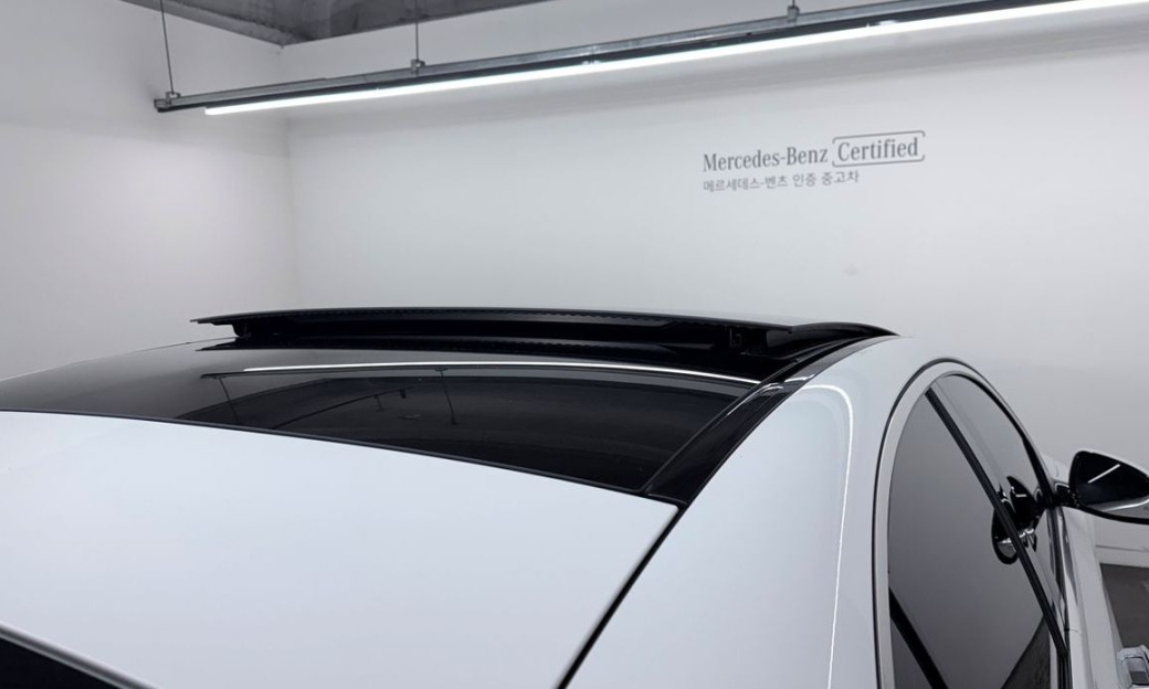 Mercedes-Benz E-Class E220d 4MATIC Exclusive, 2024
