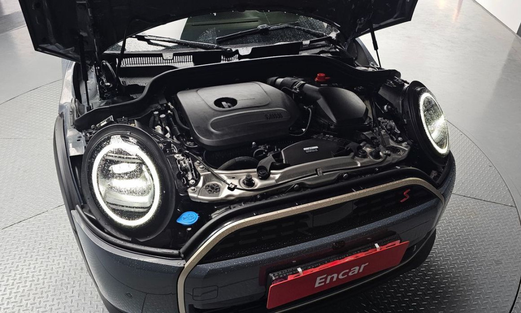 Mini Cooper Convertible Favoured, 2025