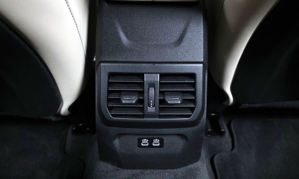 BMW 1-Series 120 M Sport, 2025