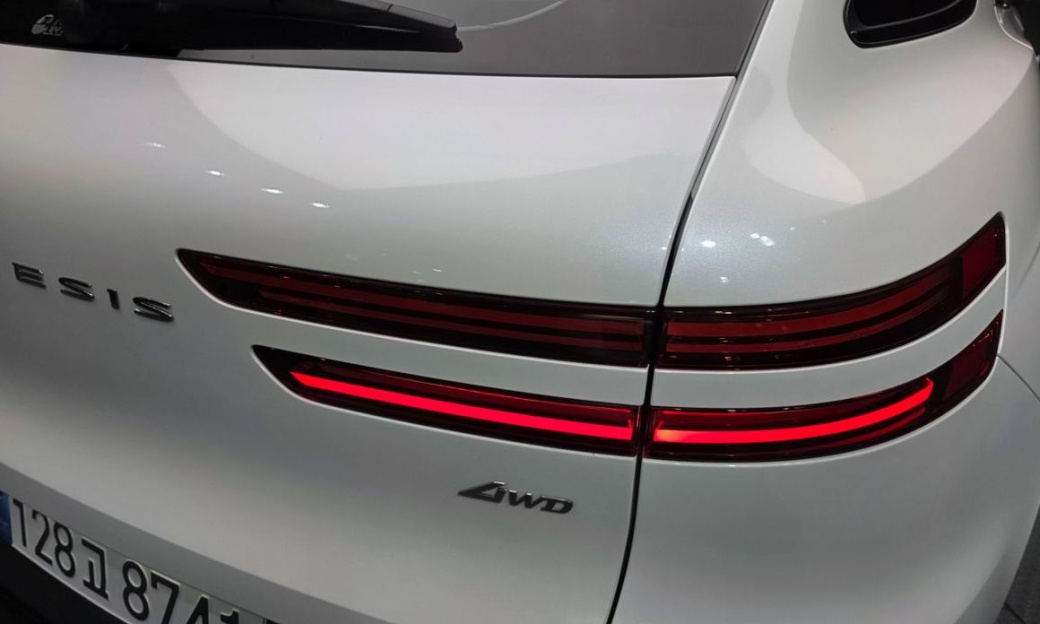 Genesis GV70 2.5T Gasoline AWD, 2025