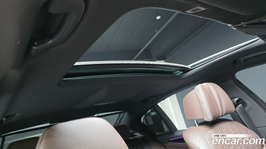 BMW 5-Series 530i xDrive M Sport Package, 2023