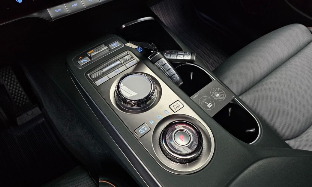 Genesis GV70 2.5T Gasoline AWD, 2024
