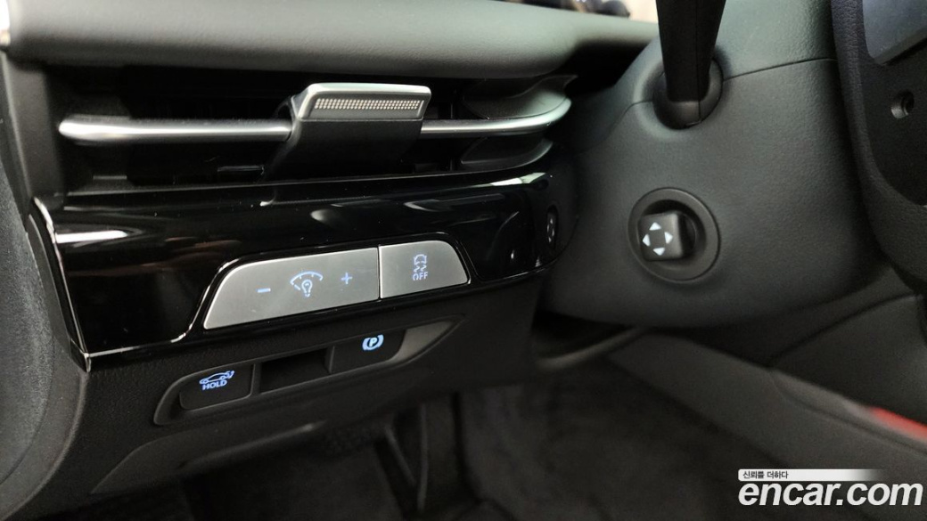 Genesis G80 Gasoline 2.5 Turbo 2WD, 2025