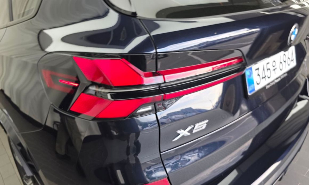 BMW X5 xDrive 40i M Sport, 2025