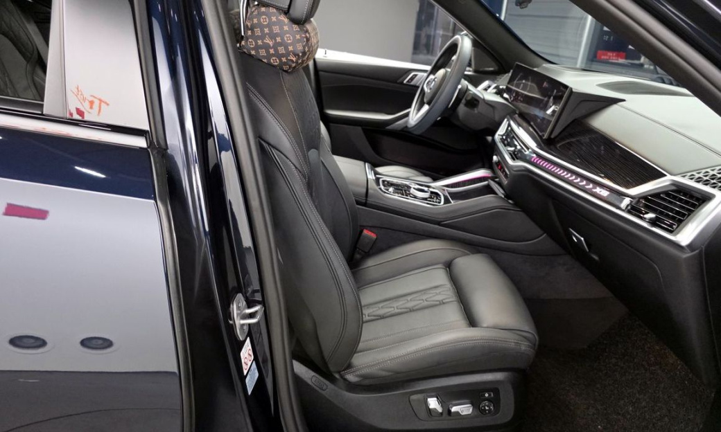 BMW X6 xDrive40i M Sport, 2024