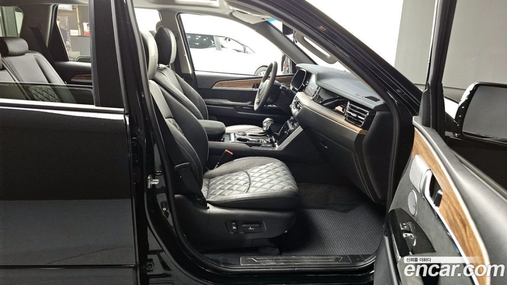 Kia Mohave Diesel 3.0 4WD 5-Seater, 2021