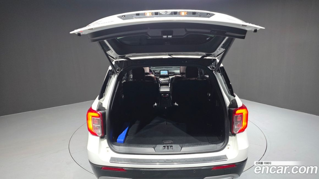 Ford Explorer 3.0 Platinum 4WD, 2022
