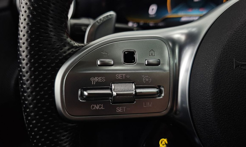 Mercedes-Benz A-Class AMG A35 4MATIC Sedan, 2022