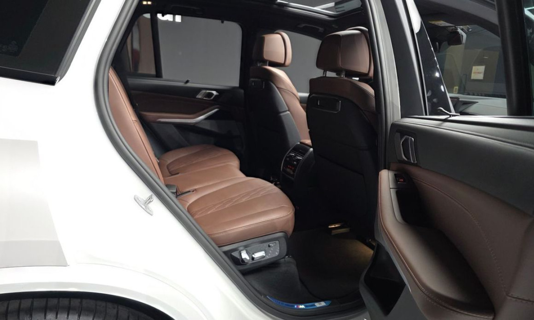 BMW X5 xDrive 40i M Sport, 2025