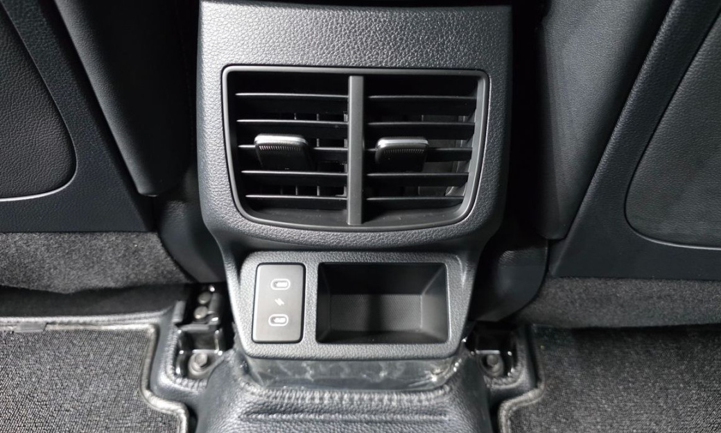 Kia Seltos Gasoline 2.0 2WD, 2024