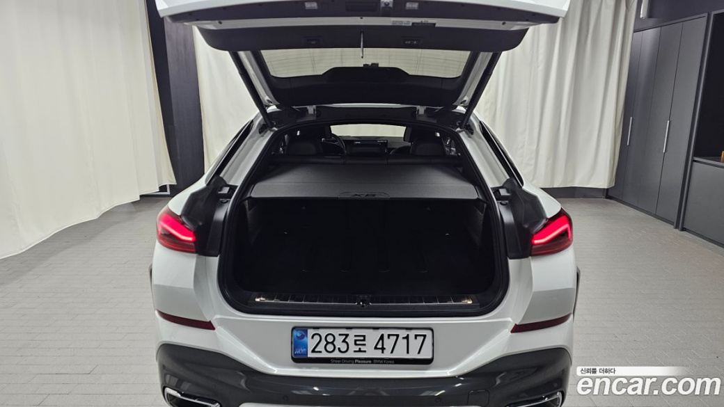 BMW X6 xDrive40i M Sport, 2025