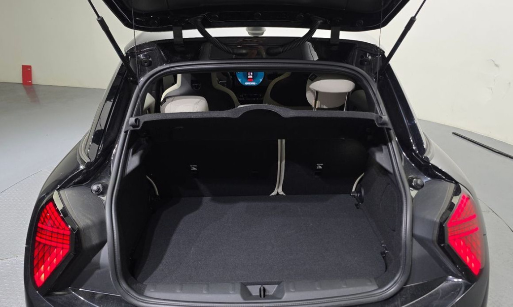 Mini Cooper 5 Door Favoured, 2025