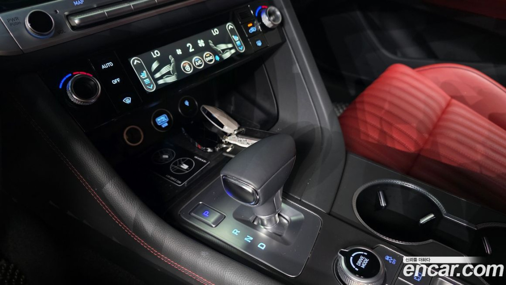 Genesis G70 Gasoline 2.5T 4WD, 2024