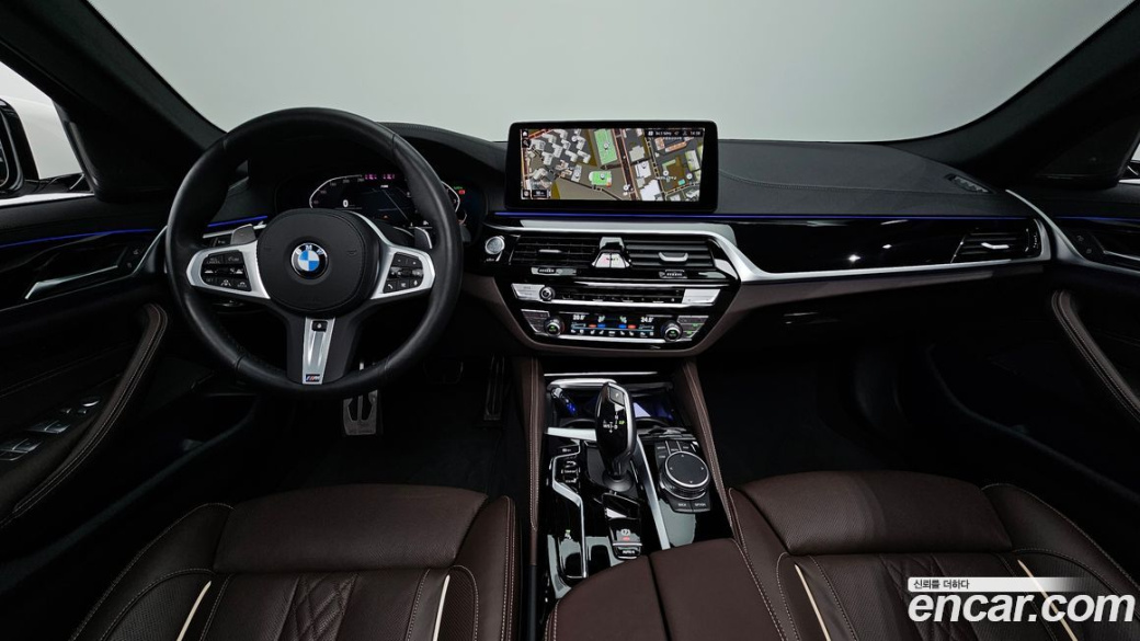 BMW 5-Series 530i M Sport Package, 2023