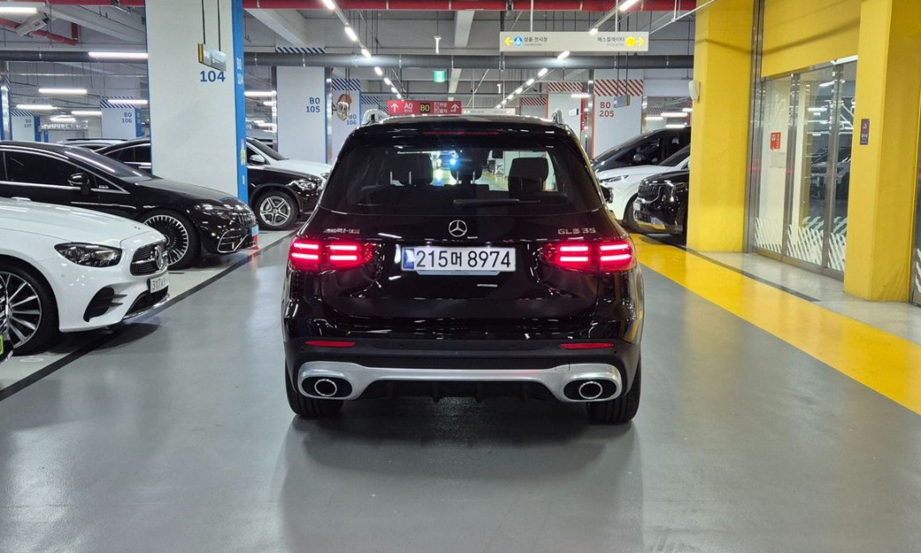 Mercedes-Benz GLB-Class AMG GLB35 4MATIC, 2025