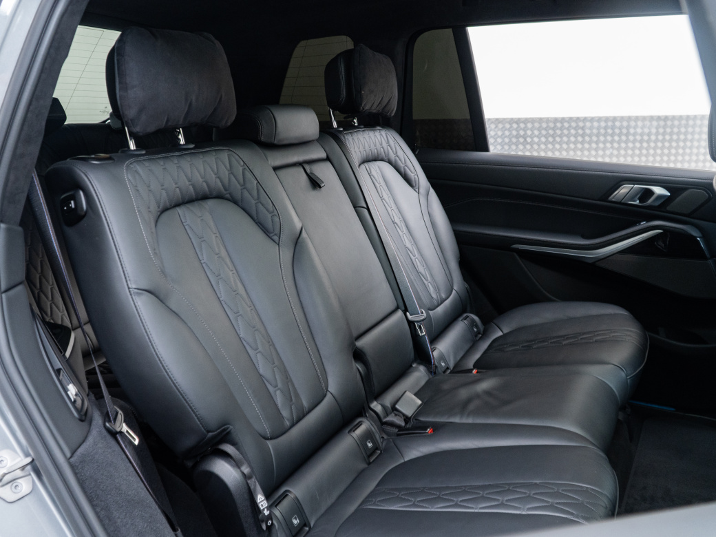 BMW X7 40d M-Sport Pro, 2023, 114 500 км