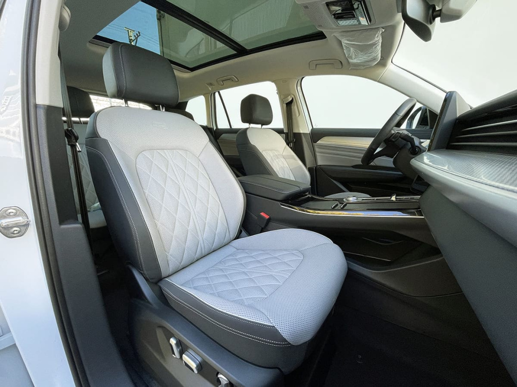 Volkswagen Tavendor R-Line 2.0 2025